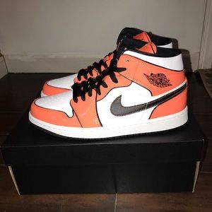Jordan 1 mid se turf toe